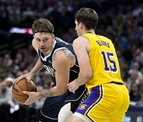 达拉斯独行侠训练开放日，今晨强势反弹引欢呼，欧篮联在即，团队化学反应显著的简单介绍-开云体育app